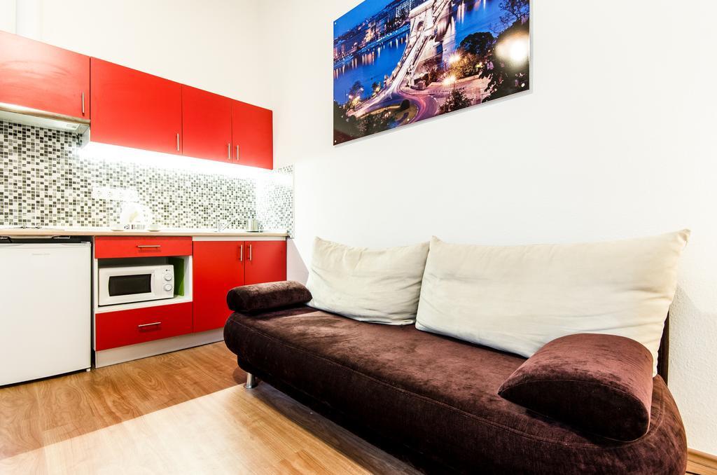 Like Home - City Center - Style Apartment Budapeste Exterior foto