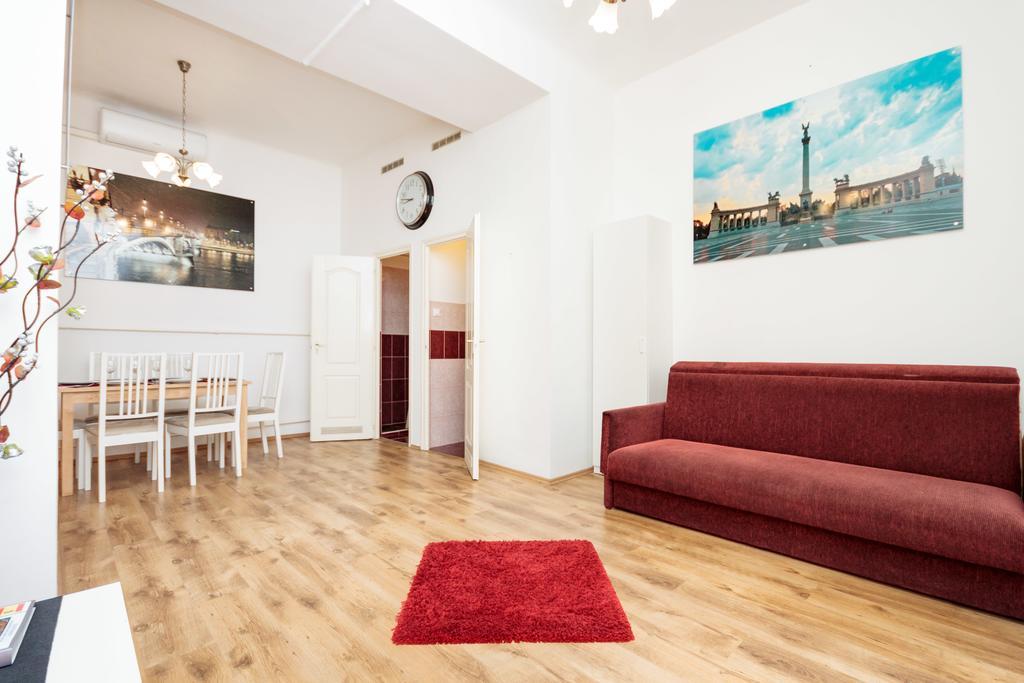 Like Home - City Center - Style Apartment Budapeste Exterior foto