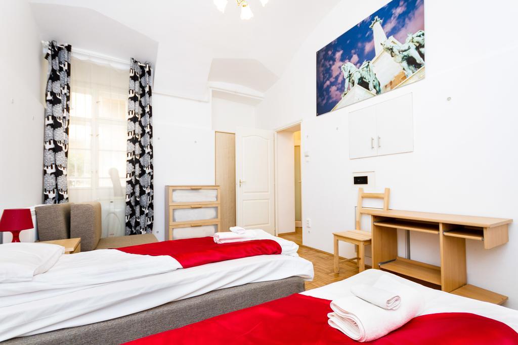Like Home - City Center - Style Apartment Budapeste Quarto foto