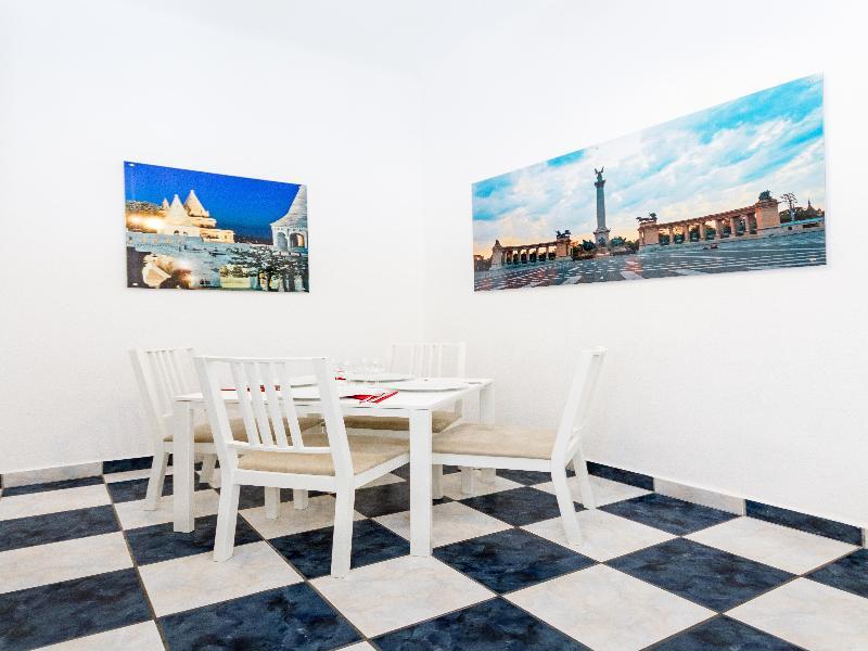 Like Home - City Center - Style Apartment Budapeste Exterior foto