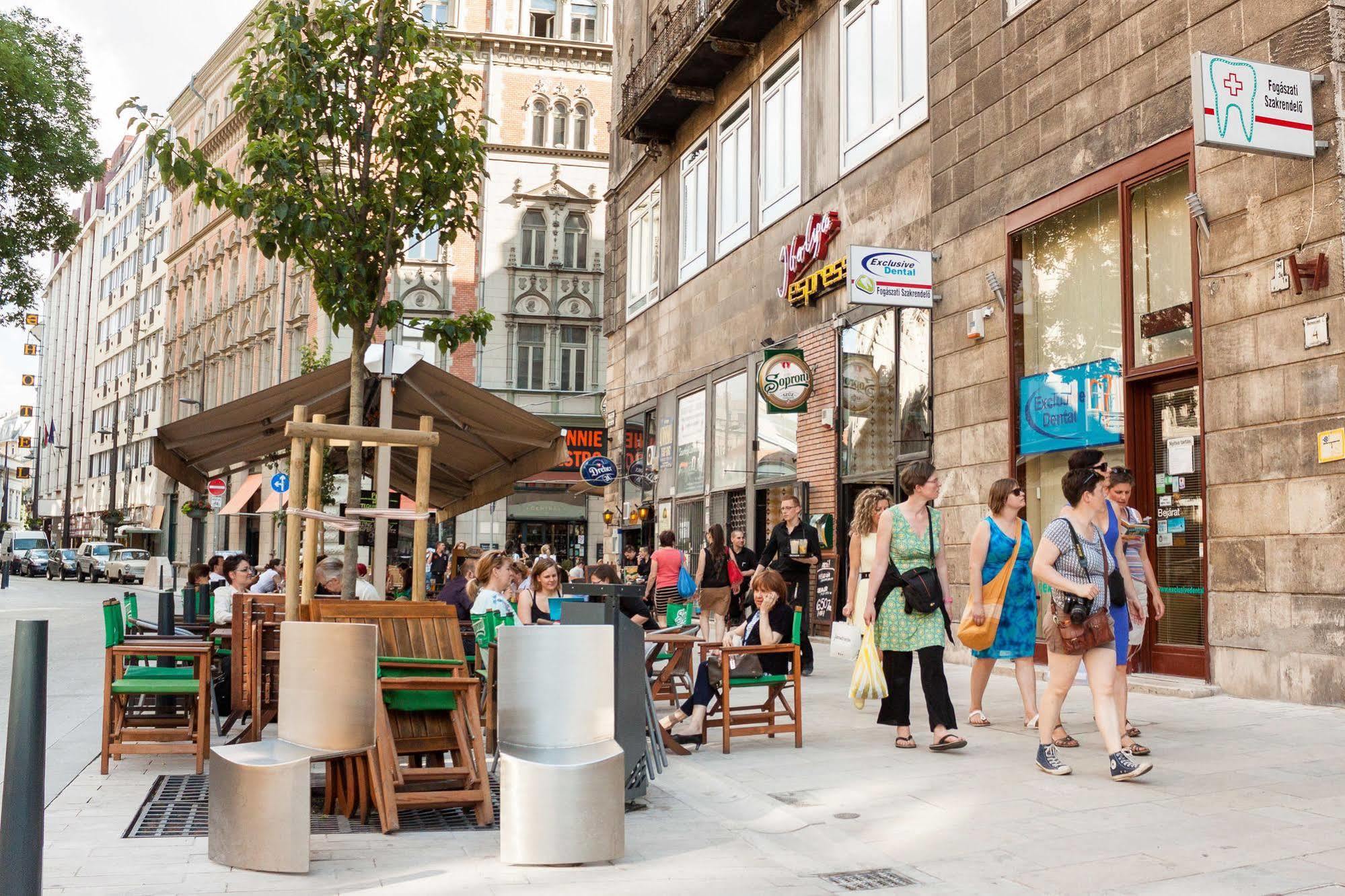 Like Home - City Center - Style Apartment Budapeste Exterior foto