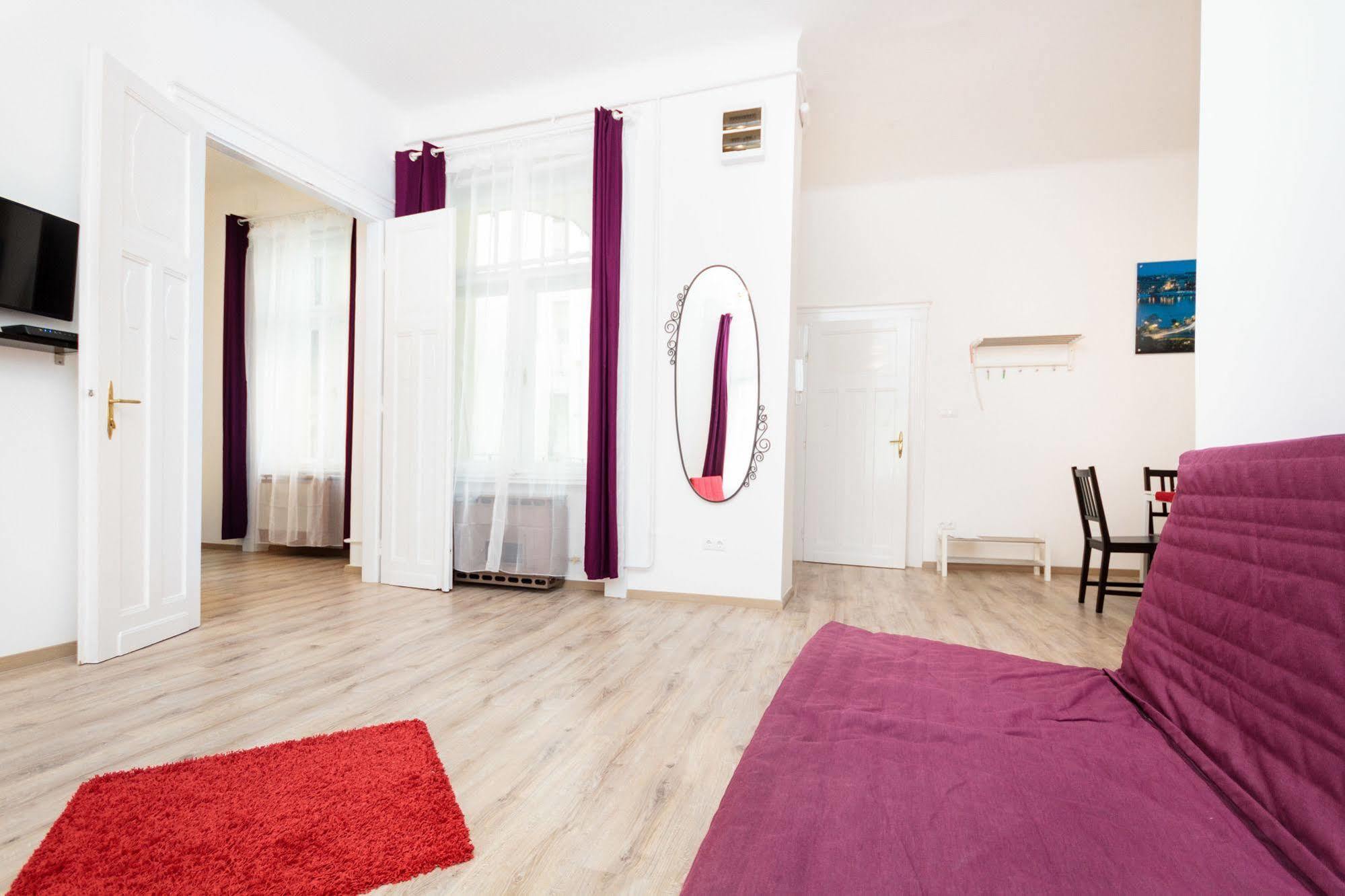 Like Home - City Center - Style Apartment Budapeste Exterior foto