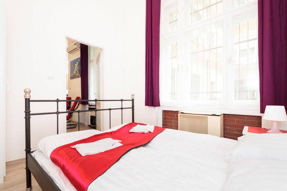 Like Home - City Center - Style Apartment Budapeste Exterior foto