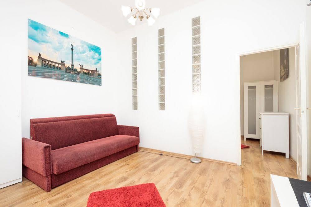 Like Home - City Center - Style Apartment Budapeste Exterior foto
